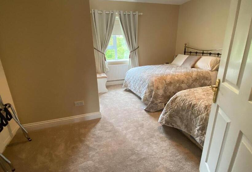 חדר סטנדרט, Quignalegan House