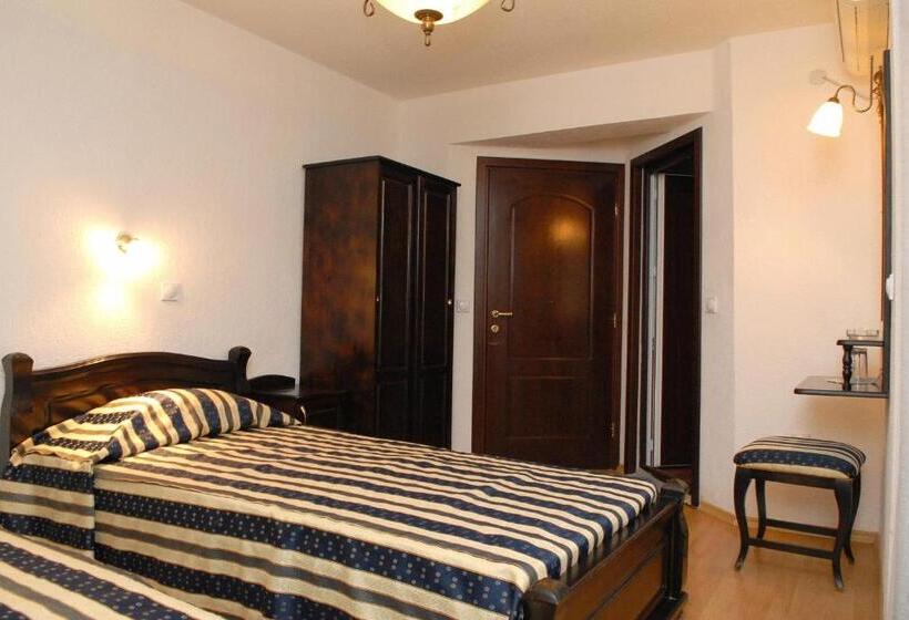 Номер Стандарт, Bolyarka