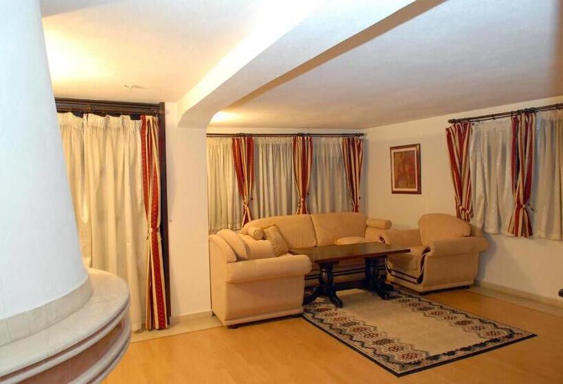 Люкс Повышенной Комфортности, Bolyarka