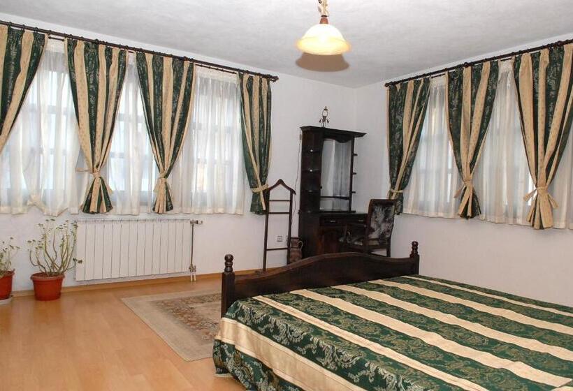 Люкс Повышенной Комфортности, Bolyarka