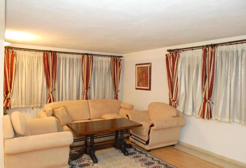 Люкс Повышенной Комфортности, Bolyarka