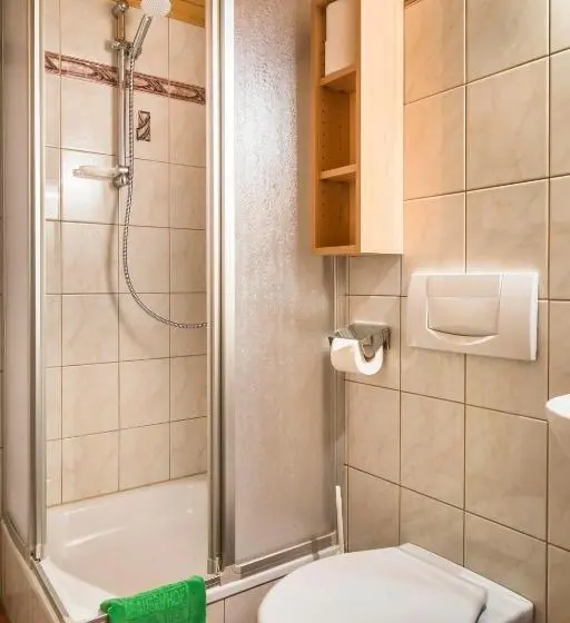 Huoneisto 3 Makuuhuonetta, Urbangut