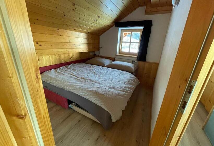 景色の見える一ベッドルームアパートメント, Fesengut