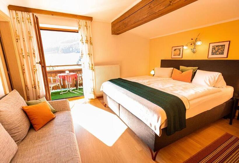 バルコニー付きスタンダードルーム, Haus Farmer