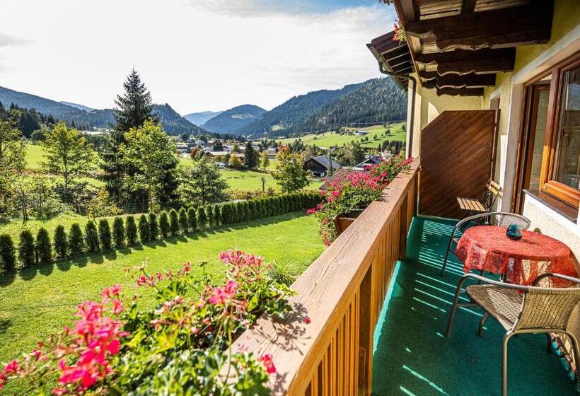 バルコニー付2ベッドルームアパートメント, Haus Farmer