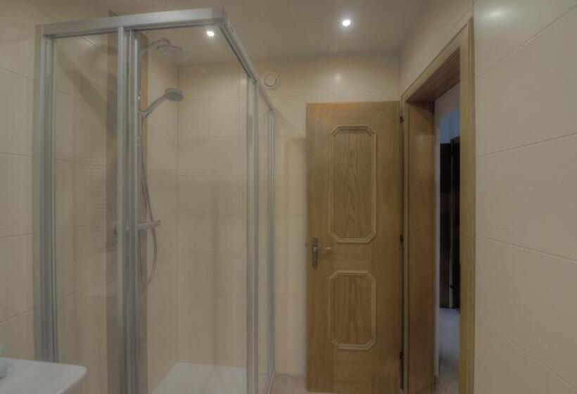 חדר סטנדרט לשלושה, Landhaus Zum Griena