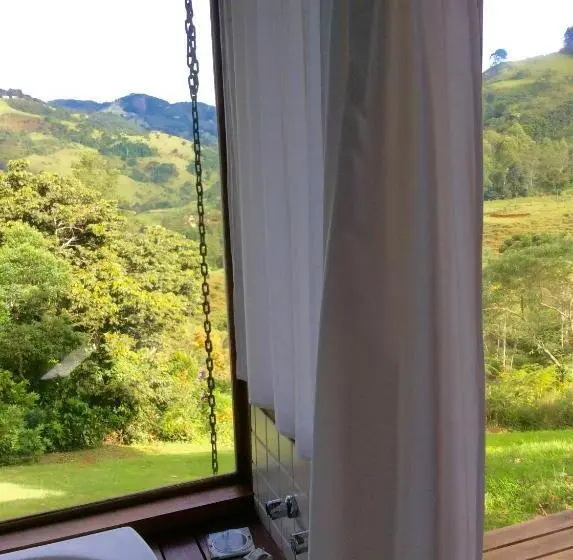 デラックスバンガロー, Pousada Villa Catarina