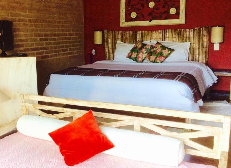 高级洋房, Pousada Villa Catarina