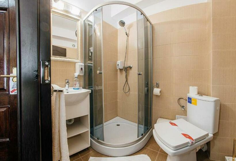 Стандартный Номер Кровать Кинг, Pension Elegance