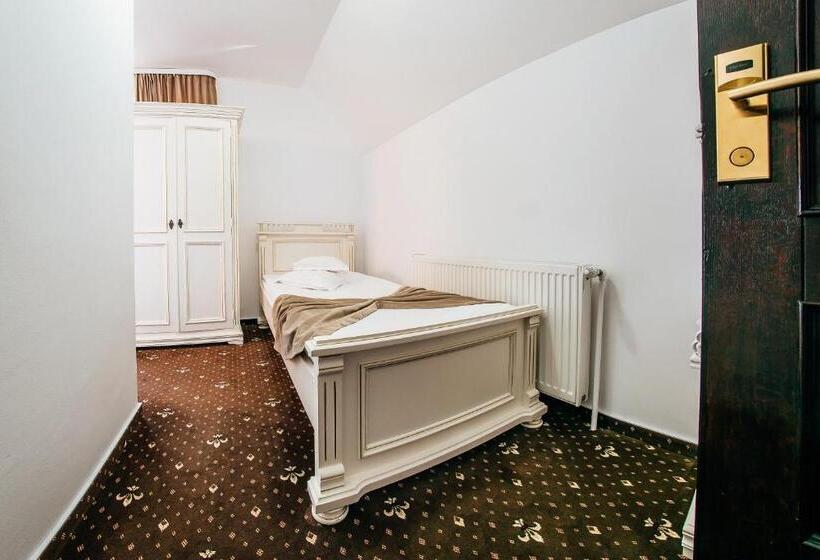 Номер Стандарт Трехместный, Pension Elegance