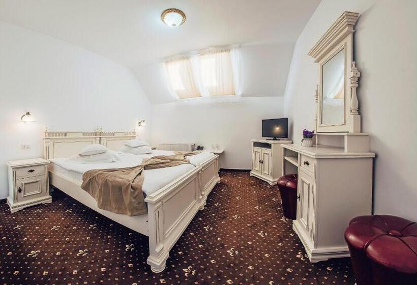 Номер Стандарт Трехместный, Pension Elegance