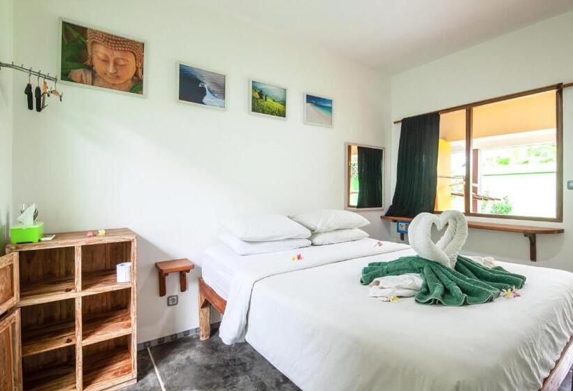 חדר דלוקס, Blue Coco