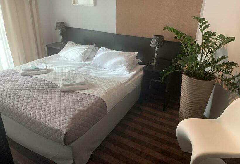 آپارتمان 1 خوابه, Blick