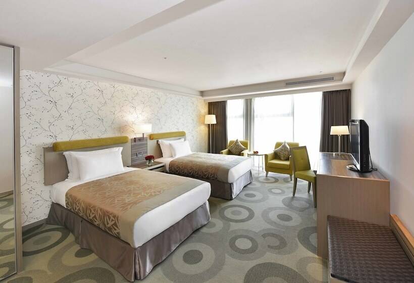 اتاق سوپریور با چشم‌انداز شهر, Fullon Hotel Kaohsiung