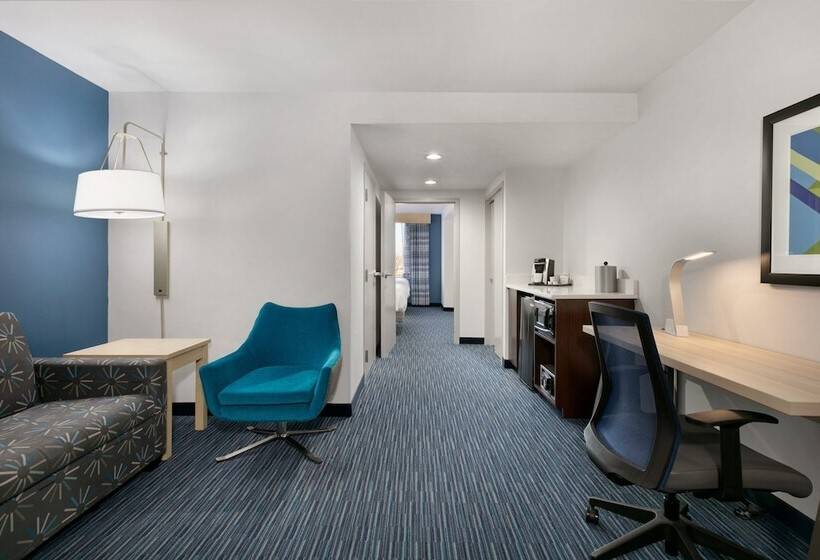 套房, Holiday Inn Express Hotel & Suites Norfolk Airport, An Ihg