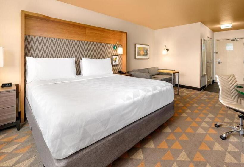 キングサイズベッドのスタンダードルーム, Holiday Inn Yakima, An Ihg