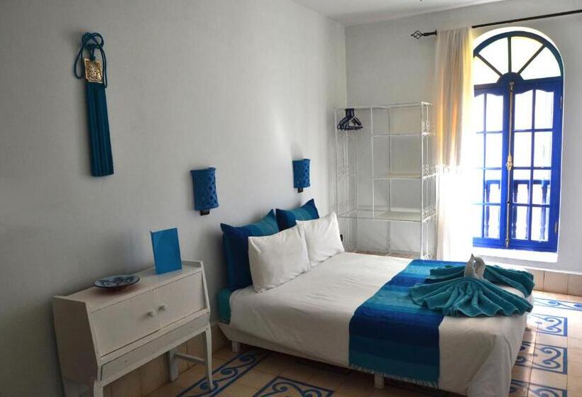 اتاق استاندارد سه نفره, La Maison Du Vent