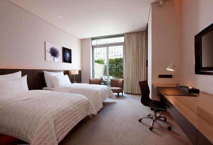 带阳台的豪华间, Le Meridien Taipei