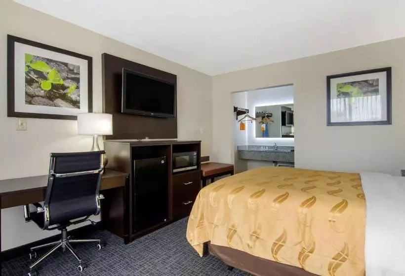 Standard-huone, Quality Inn Verona  Staunton North