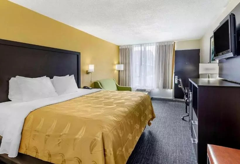 Standard-huone King-vuode, Quality Inn Verona  Staunton North