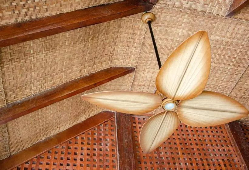 スイート, San Pedro De Majagua