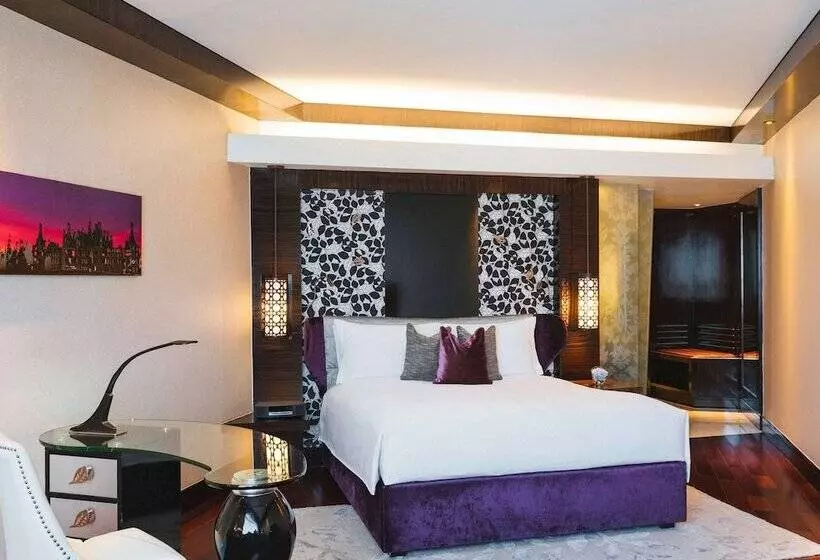 اتاق لوکس, Sofitel Mumbai BKC