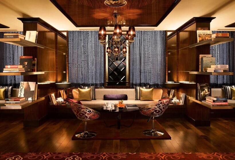 Club Room King Bed, Sofitel Mumbai BKC