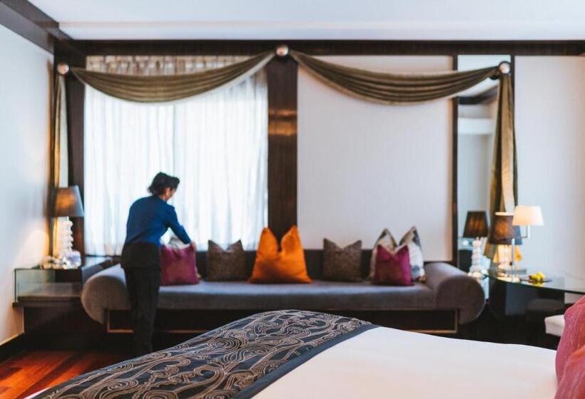 سوئیت با تخت بزرگ, Sofitel Mumbai BKC