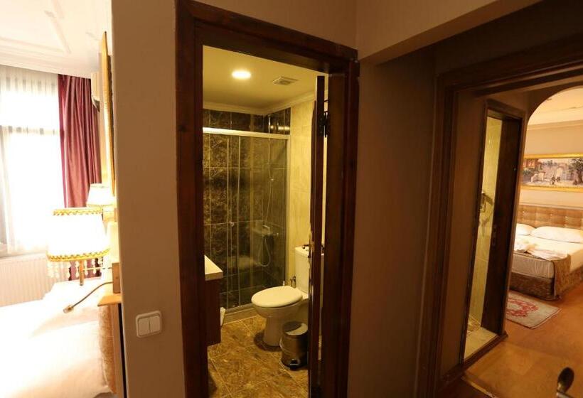 سوئیت خانواده 2 خوابه, Tashkonak Studio Suites