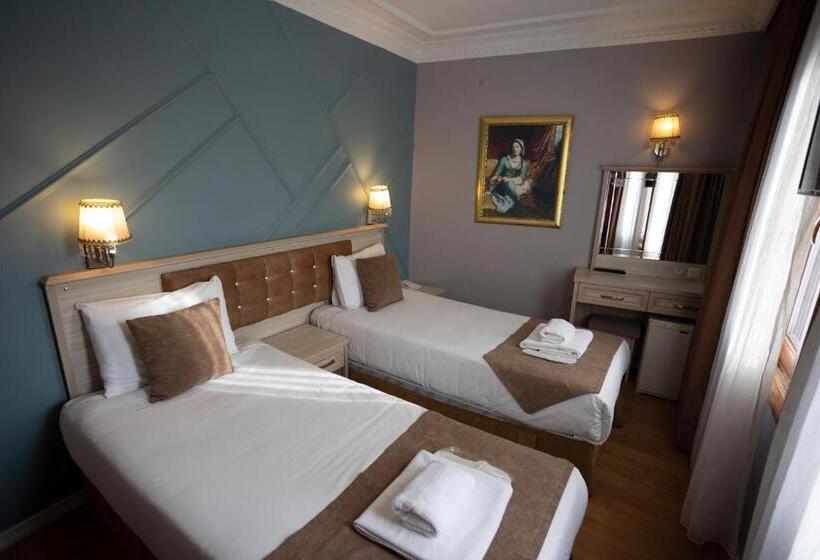 اتاق استاندارد, Tashkonak Studio Suites