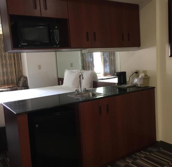 جناح, Microtel Inn & Suites By Wyndham Indianapolis Airport