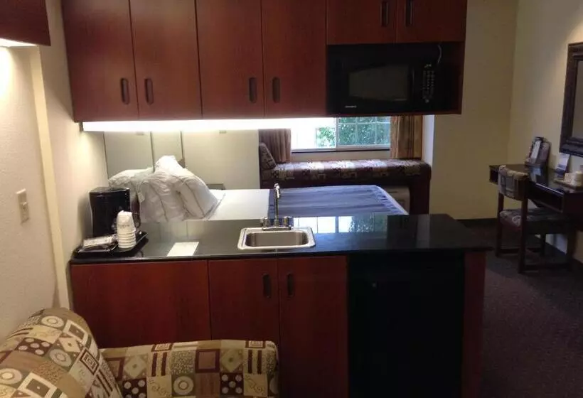 スイート, Microtel Inn & Suites By Wyndham Indianapolis Airport