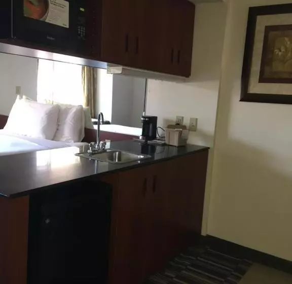 デラックススイート, Microtel Inn & Suites By Wyndham Indianapolis Airport