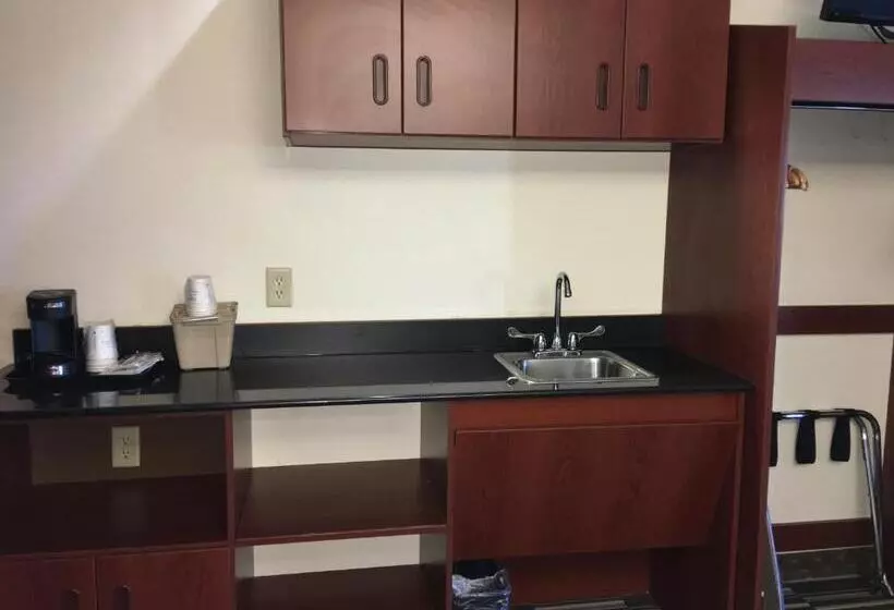 身障者適用スイートルーム, Microtel Inn & Suites By Wyndham Indianapolis Airport