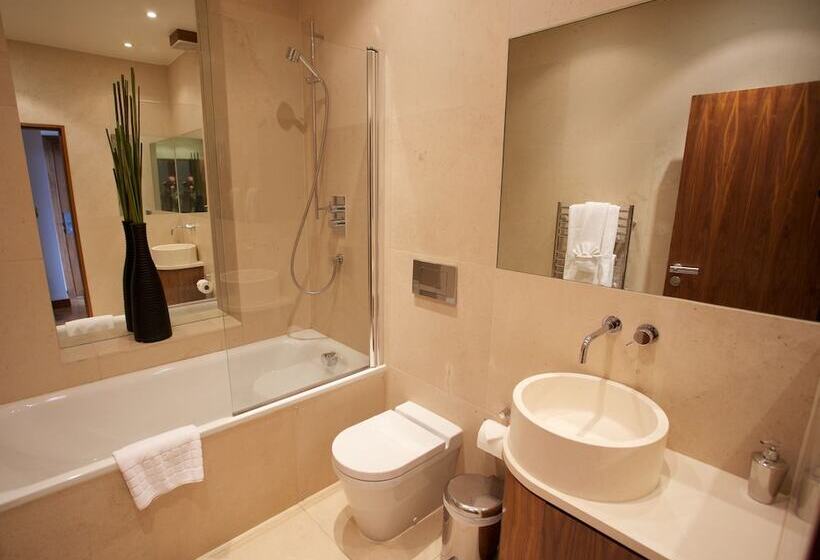 プレジデントスイートルーム, Presidential Apartments Kensington