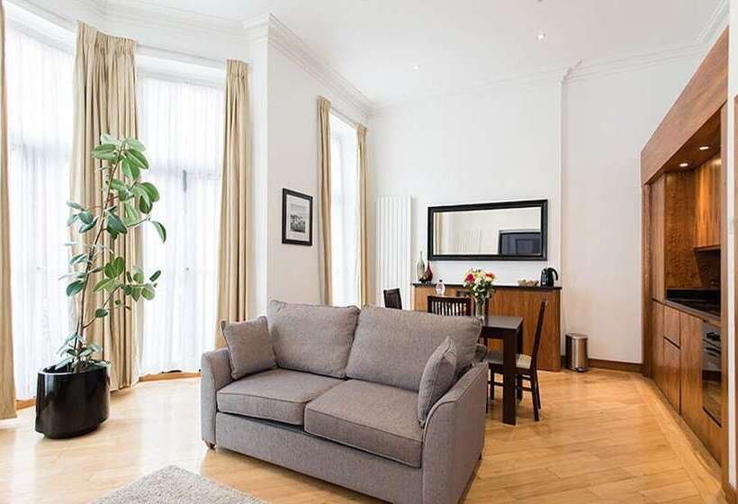 プレジデントスイートルーム, Presidential Apartments Kensington