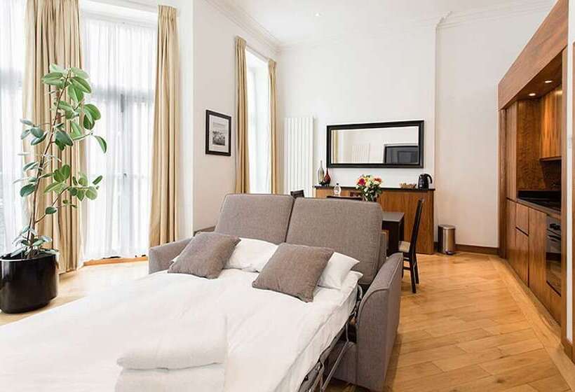 プレジデントスイートルーム, Presidential Apartments Kensington