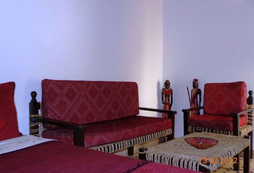 标准间, Riad Zitouna