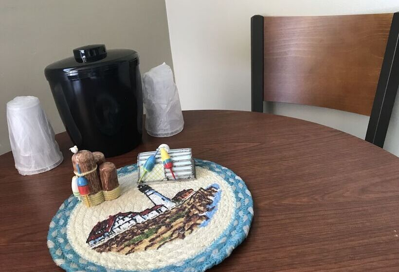 豪华房间, White Birches Motel