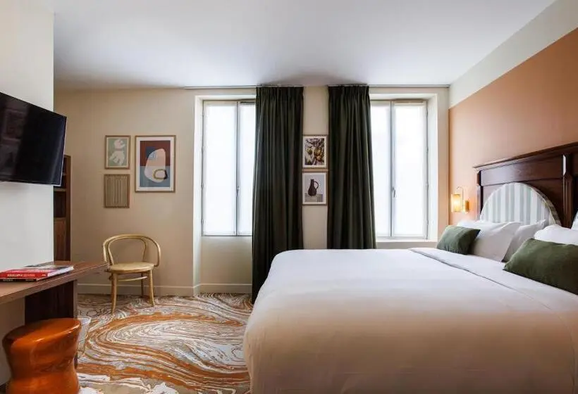 اتاق لوکس با تخت بزرگ, Grand Hotel D Orange, Bw Signature Collection