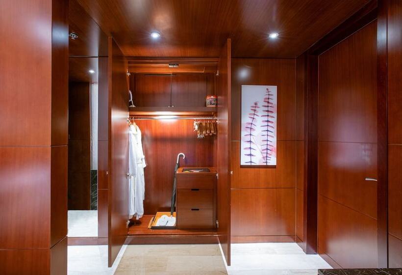 Номер Executive, Beijing Marriott Hotel Northeast