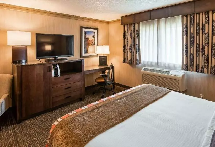 身障者適用キングサイズベッドルーム, Best Western Plus Flathead Lake Inn And Suites