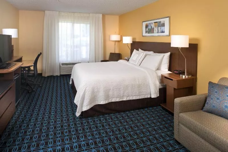 キングサイズベッドのスタンダードルーム, Fairfield Inn By Marriott Denver / Westminster