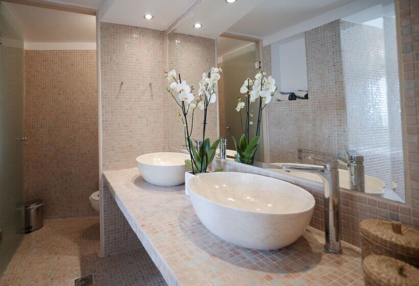 سوئیت با چشم‌انداز, Ikies Santorini