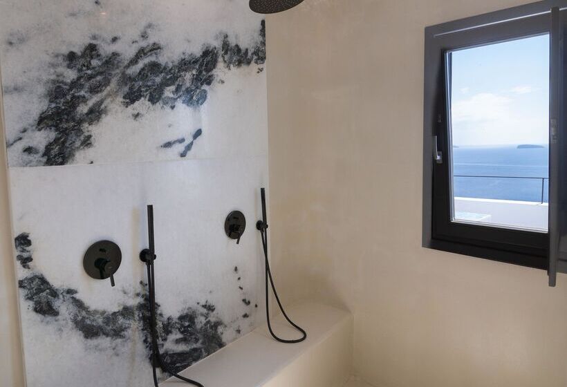 سوئیت با چشم‌انداز, Ikies Santorini