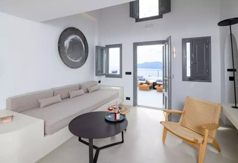 دوبلکس یک ‌خوابه, Ikies Santorini