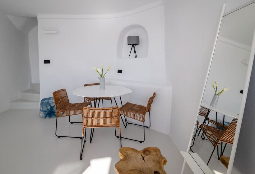 دوبلکس یک ‌خوابه, Ikies Santorini