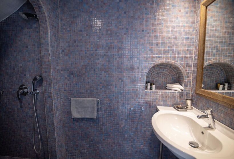 دوبلکس یک ‌خوابه, Ikies Santorini