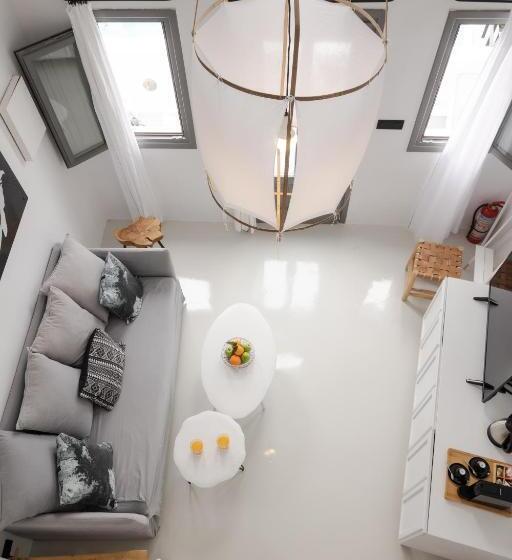 دوبلکس یک ‌خوابه, Ikies Santorini