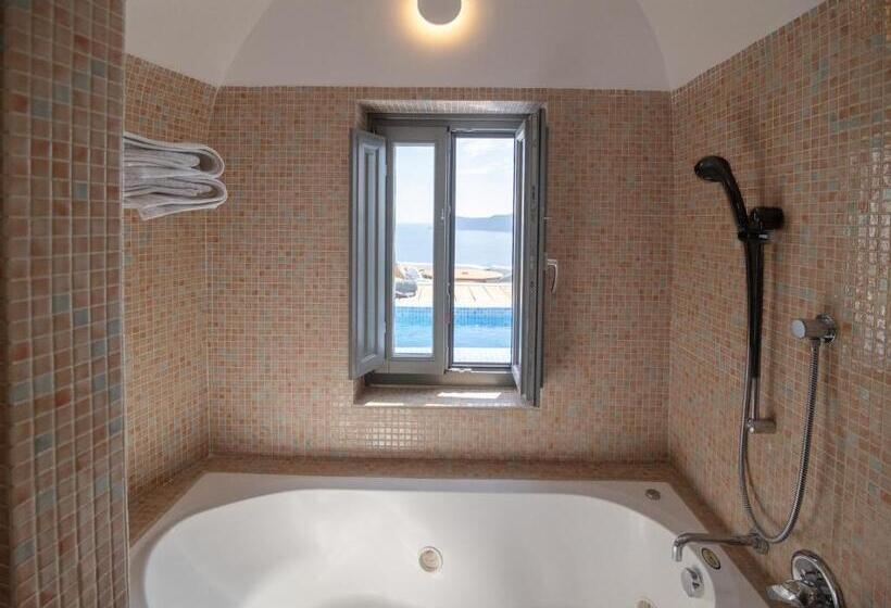 سوئیت با چشم‌انداز, Ikies Santorini